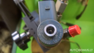 Mercedes-Benz S320 | 1