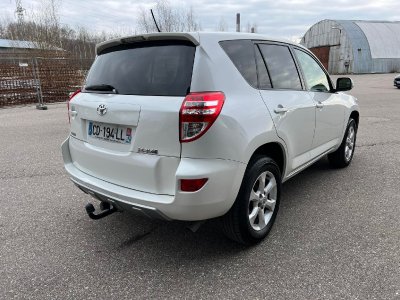 Toyota RAV4 | 3