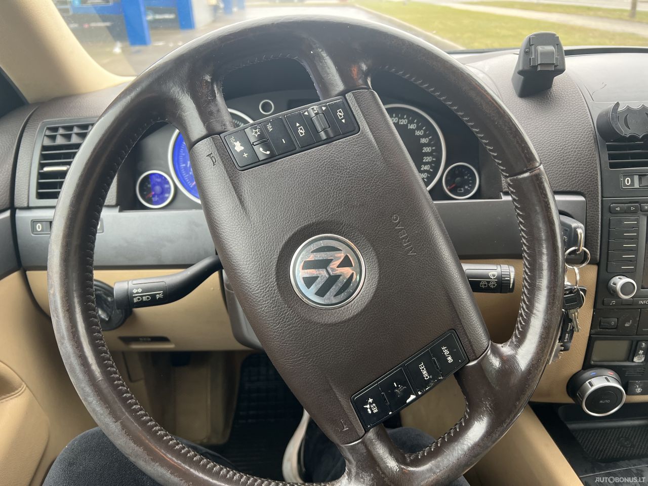 Volkswagen Touareg | 4