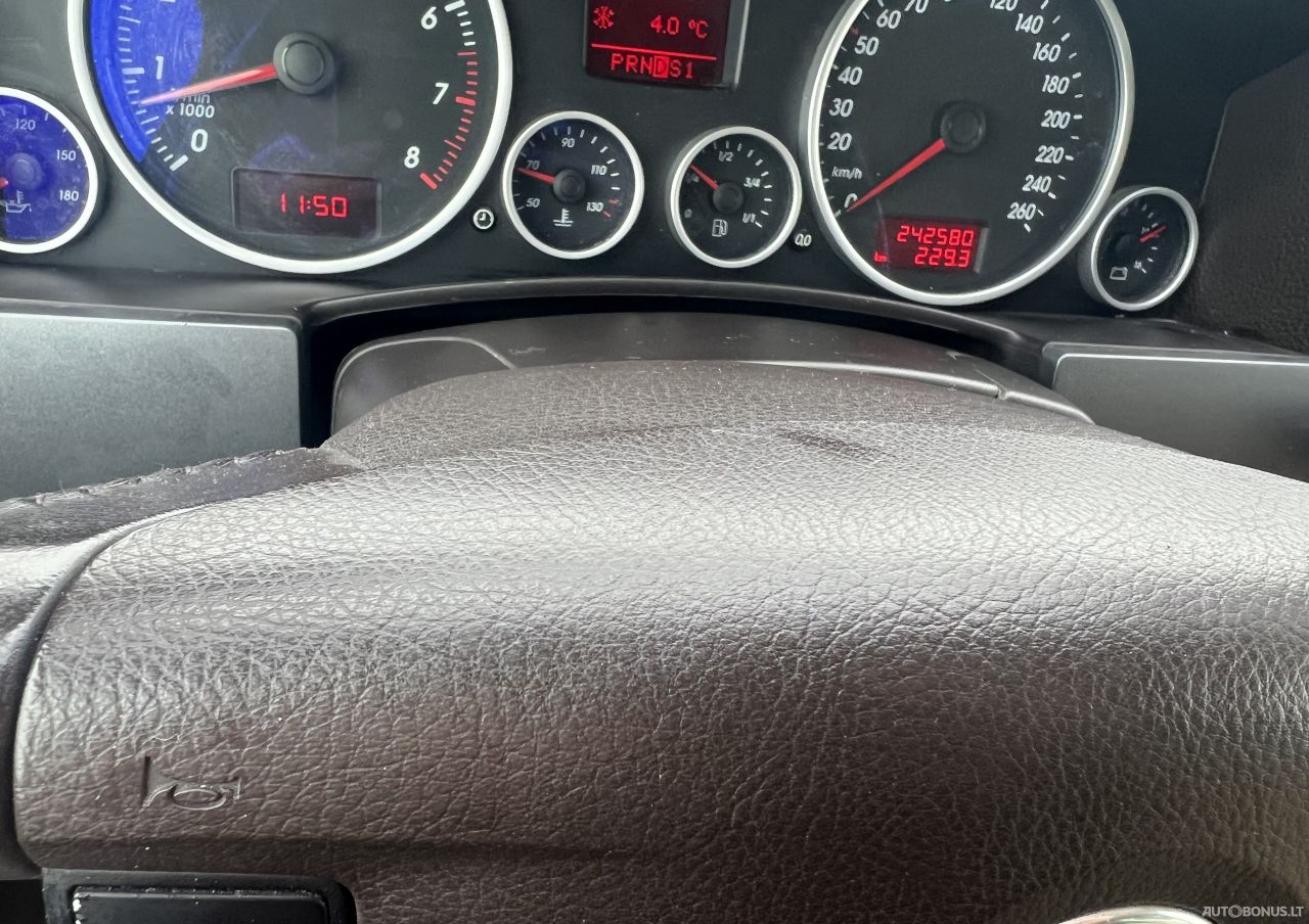 Volkswagen Touareg | 6