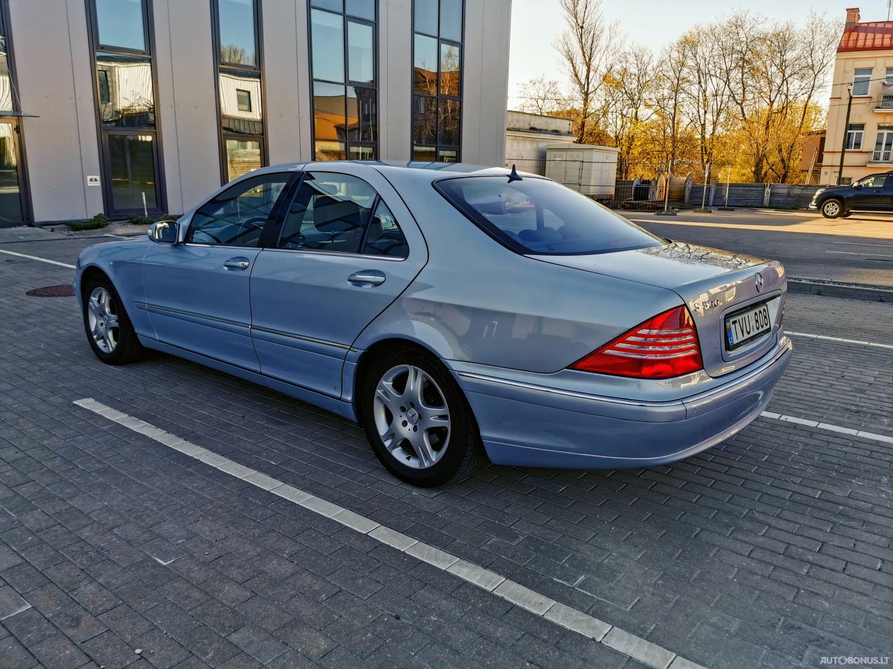 Mercedes-Benz S500 | 4