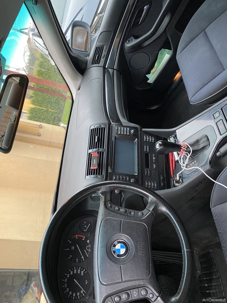 BMW 530 | 7