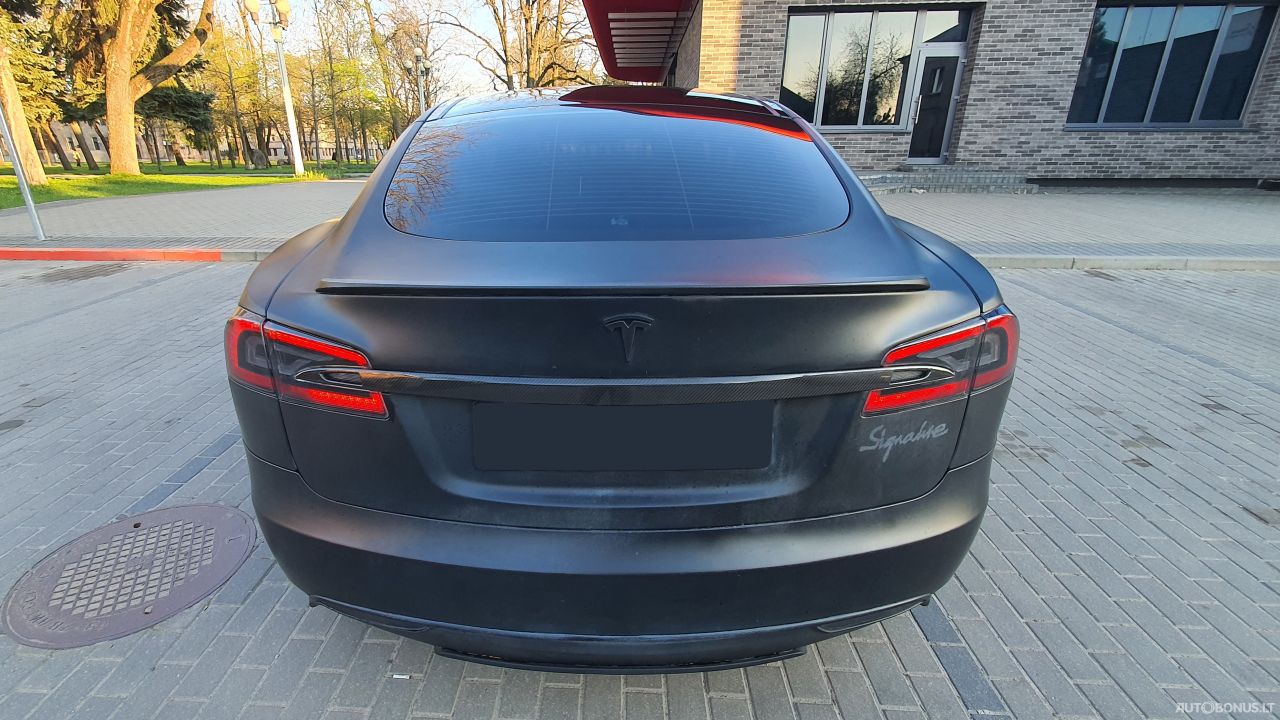 Tesla Model S | 3