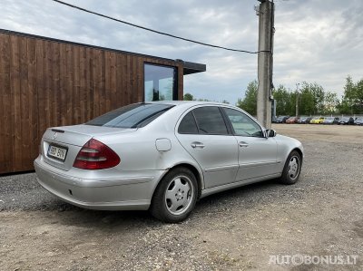 Mercedes-Benz E220 | 2