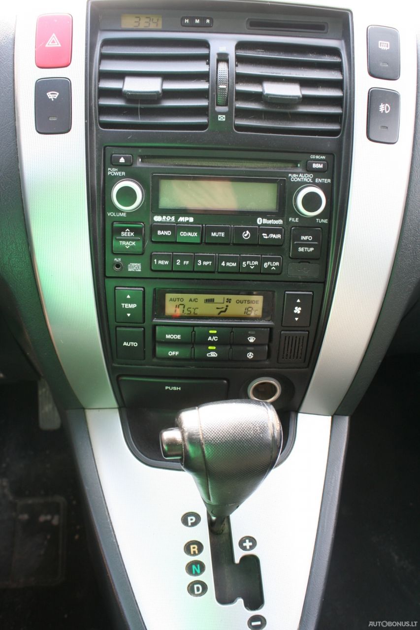 Hyundai Tucson | 10