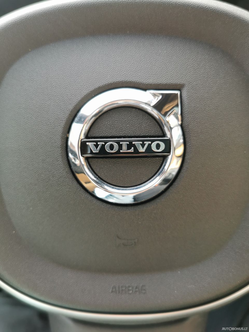 Volvo XC60 | 8