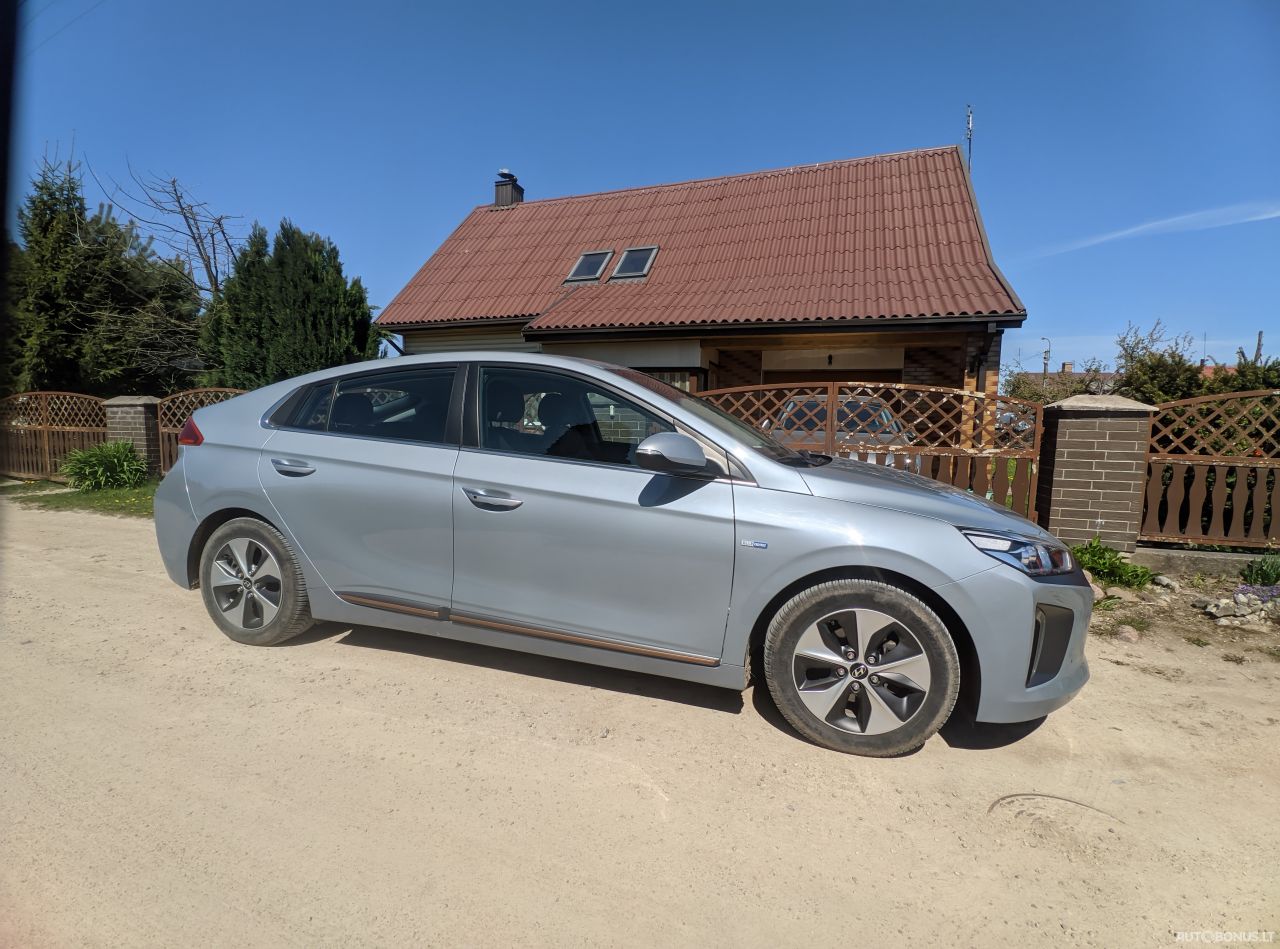 Hyundai IONIQ | 1