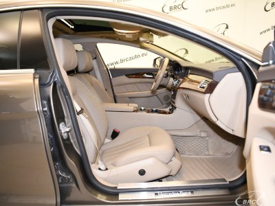 Mercedes-Benz CLS550 | 3