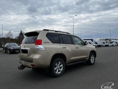 Toyota Land Cruiser | 1