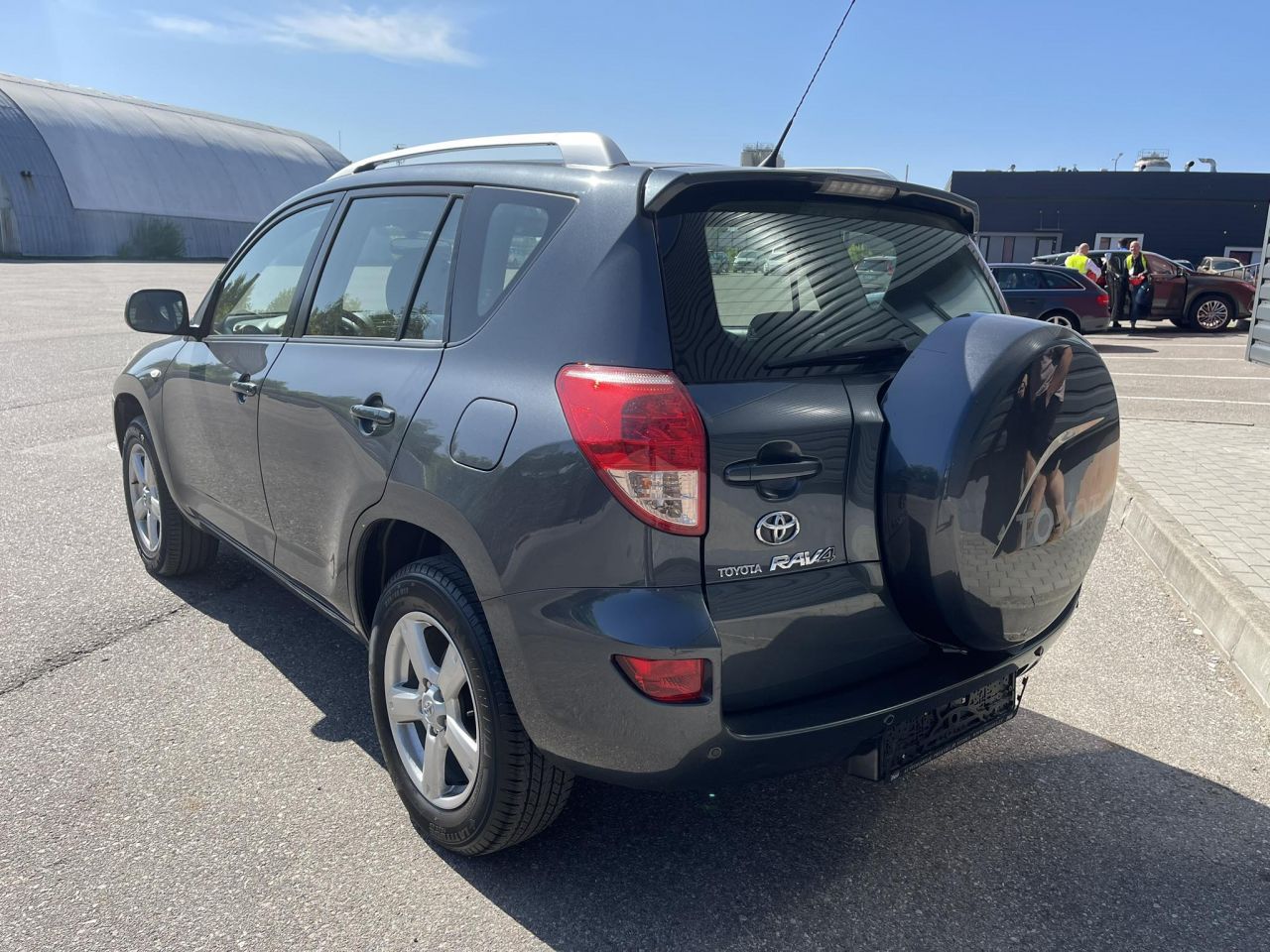 Toyota RAV4 | 1