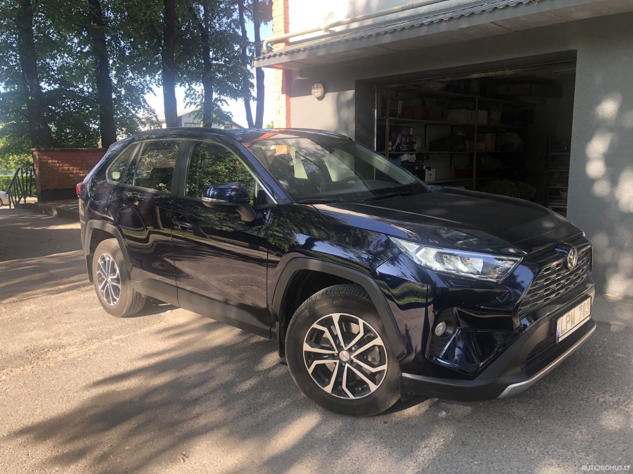 Toyota RAV4 | 4