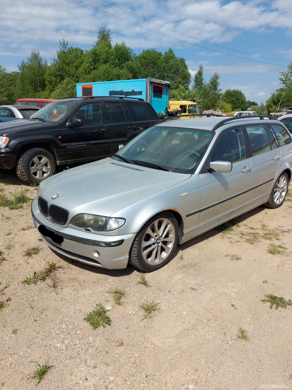 BMW 330