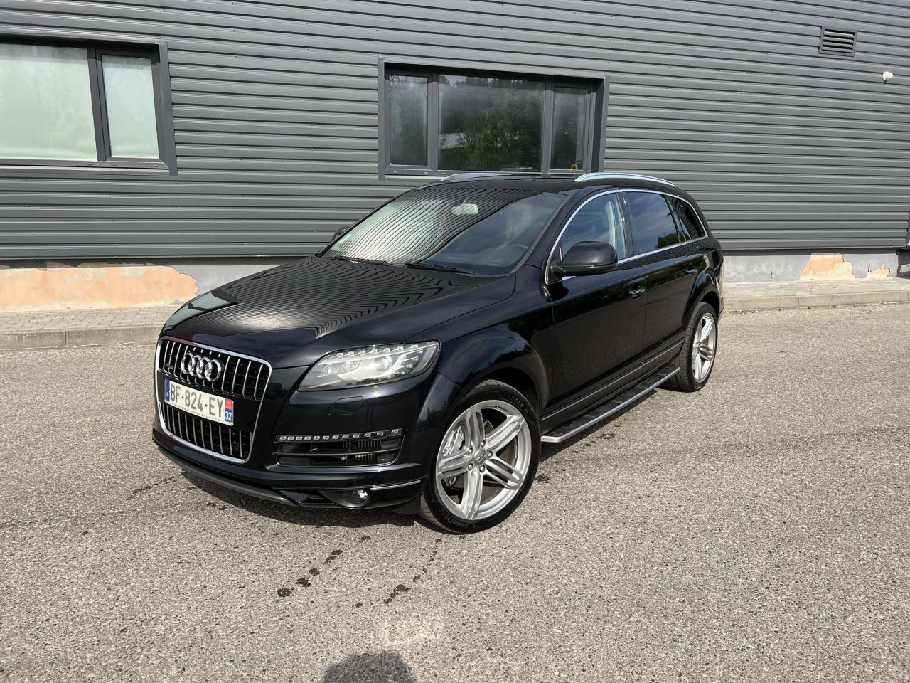Audi Q7 | 4