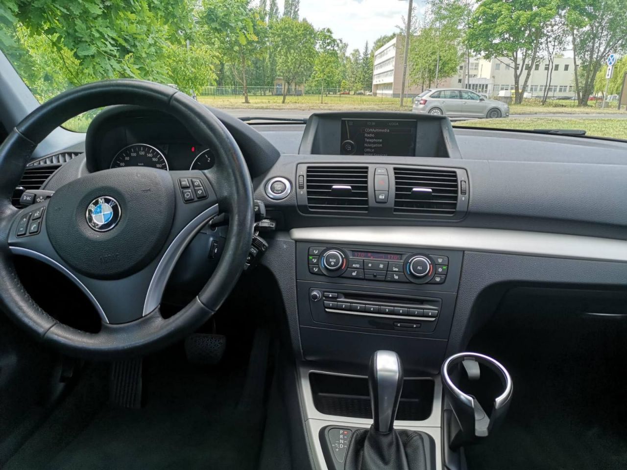 BMW 120 | 4