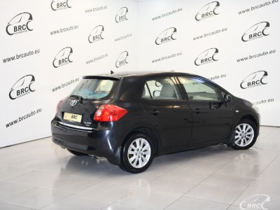 Toyota Auris | 1