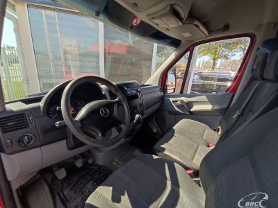 Mercedes-Benz Sprinter | 2