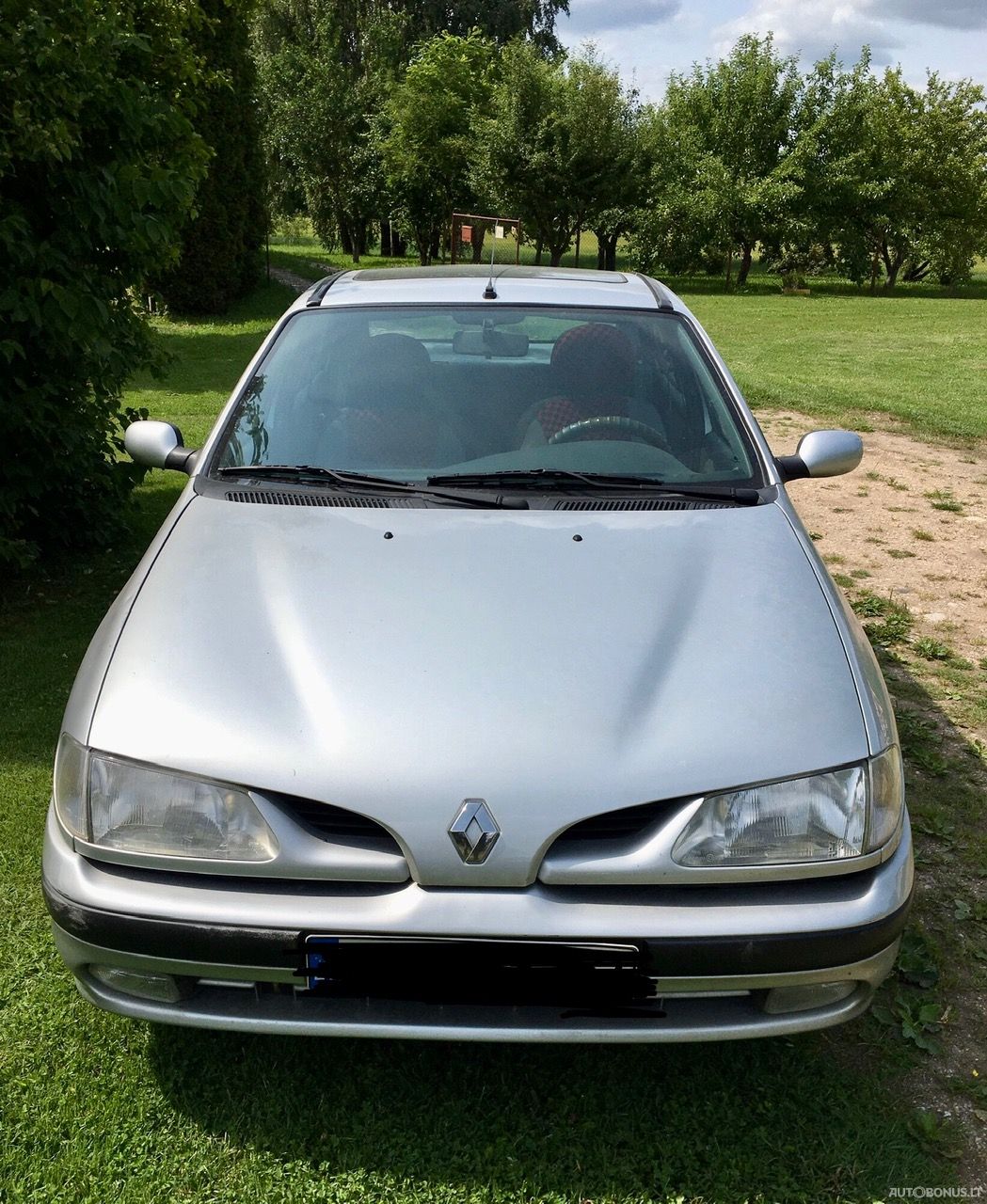 Renault Megane | 1