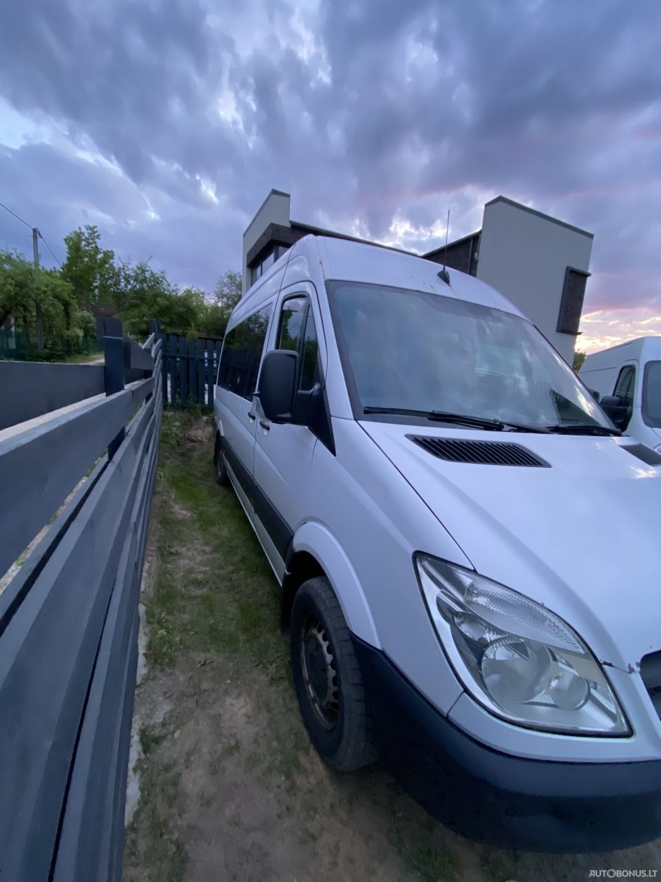 Mercedes-Benz Sprinter | 9