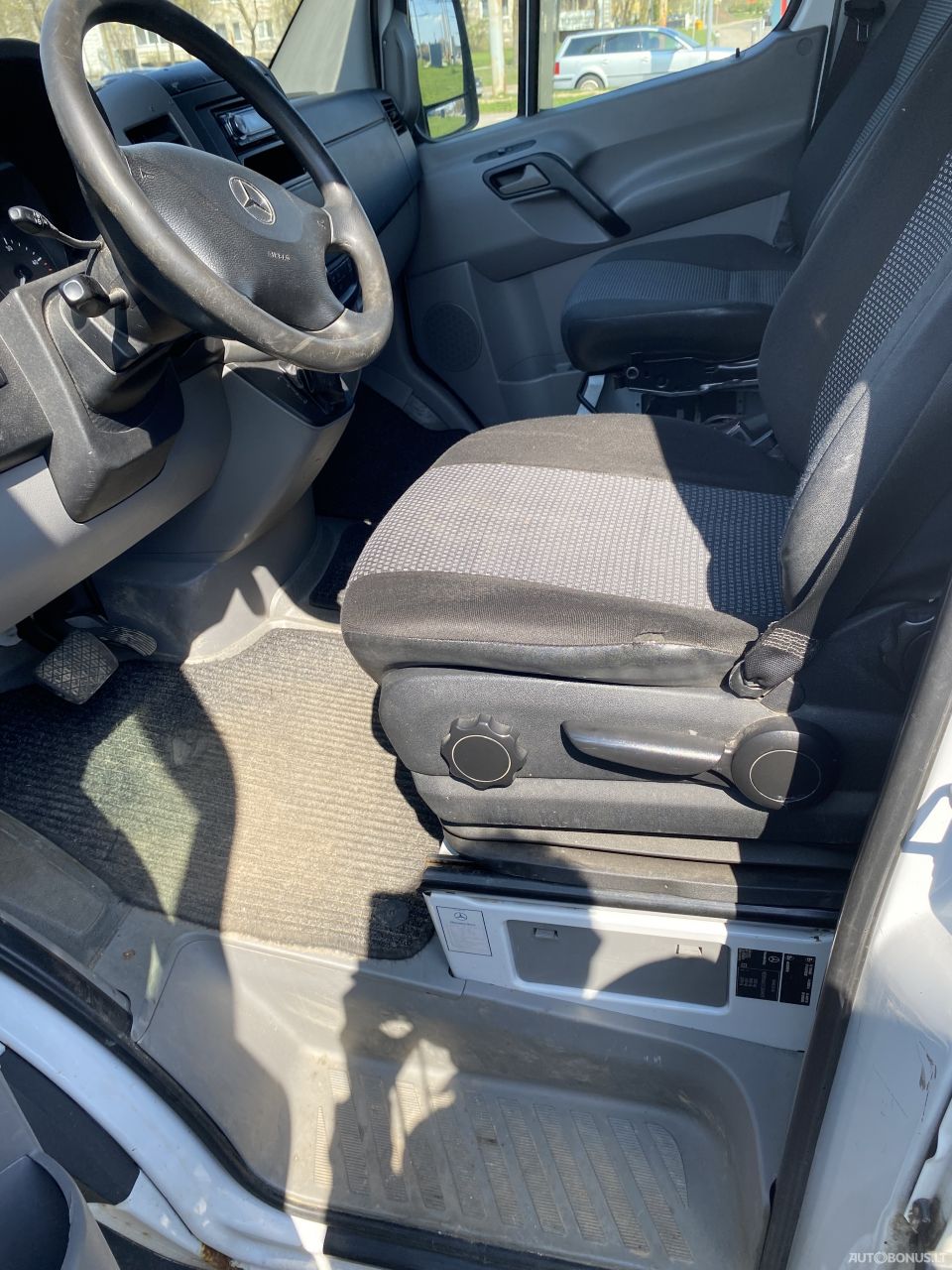 Mercedes-Benz Sprinter | 11