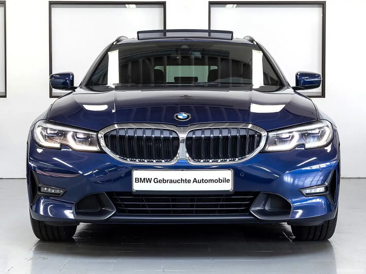 BMW 330 | 13