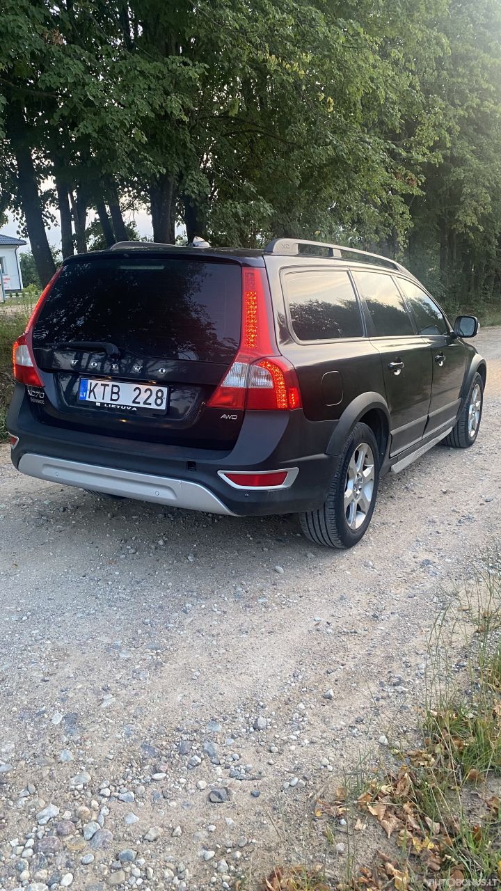 Volvo XC70 | 1