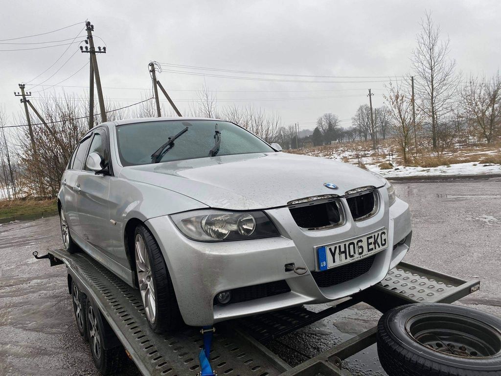 BMW, Седан