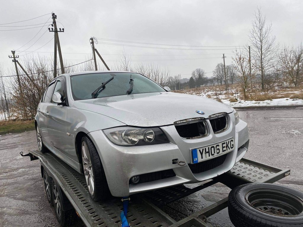 BMW, Sedanas