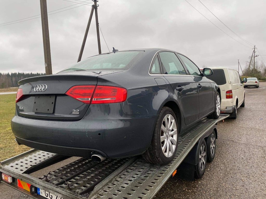Audi, Седан | 2