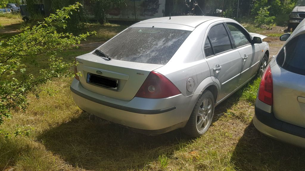 Ford, Hatchback | 1
