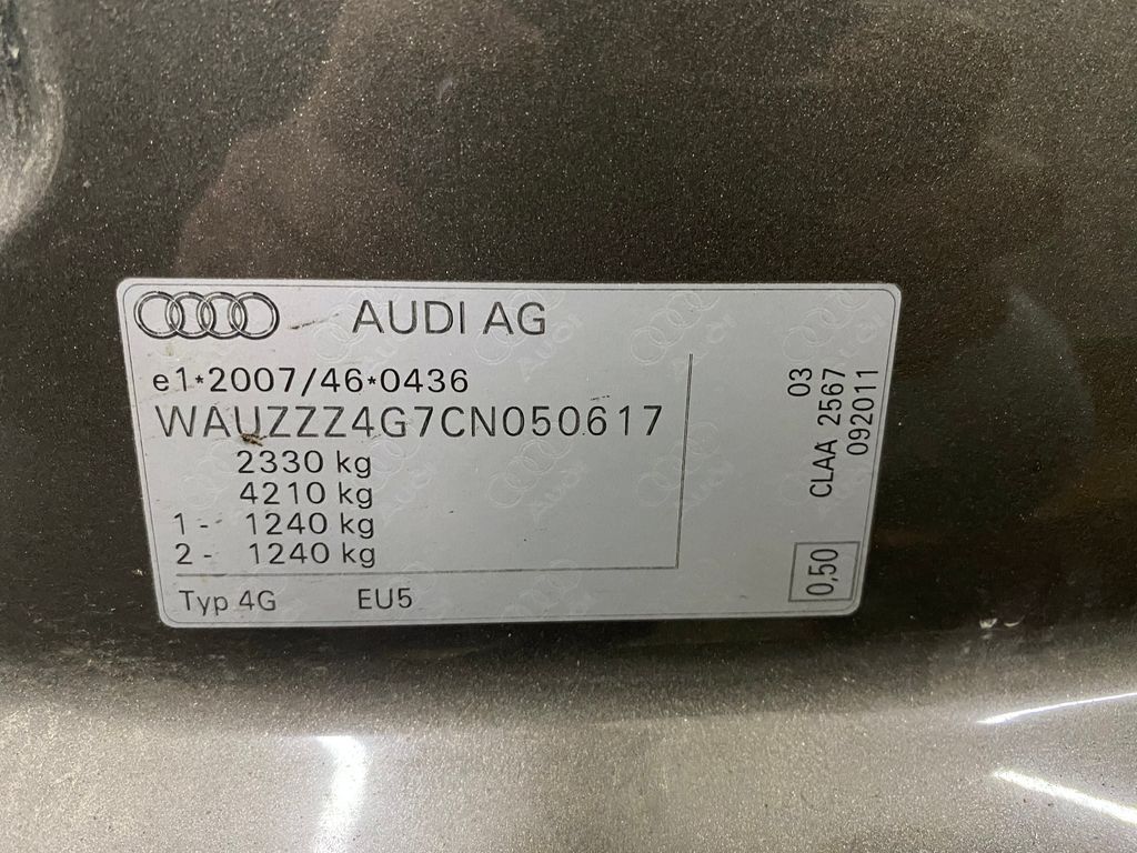 Audi, Sedanas | 7