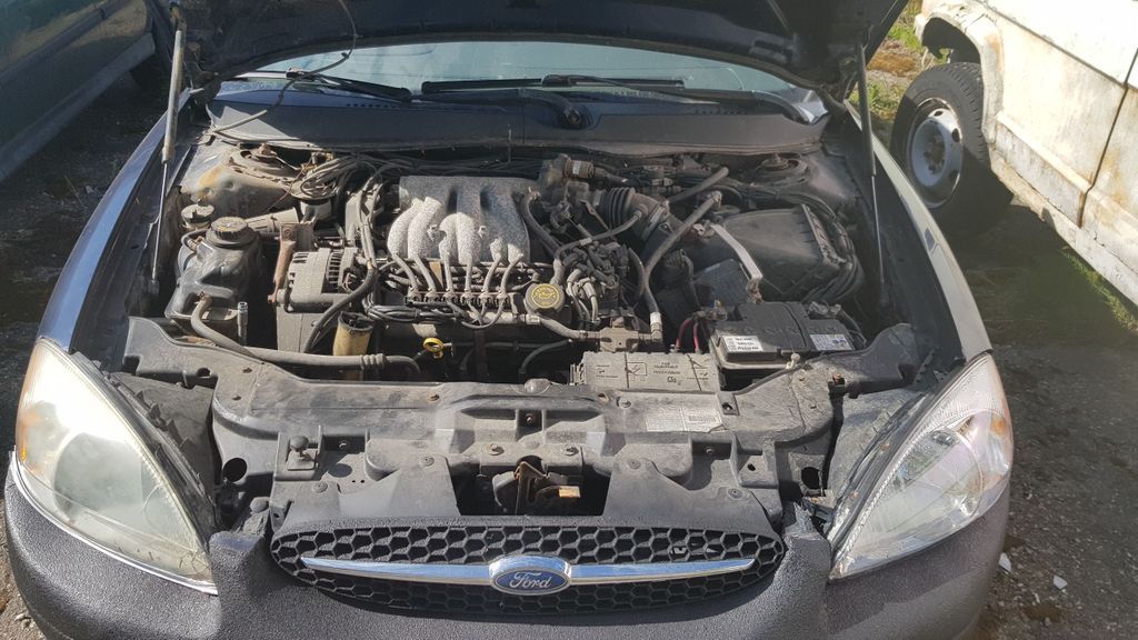 Ford, Universal | 1