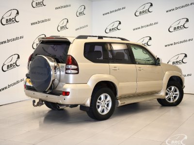 Toyota Land Cruiser | 1