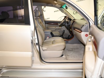 Toyota Land Cruiser | 3