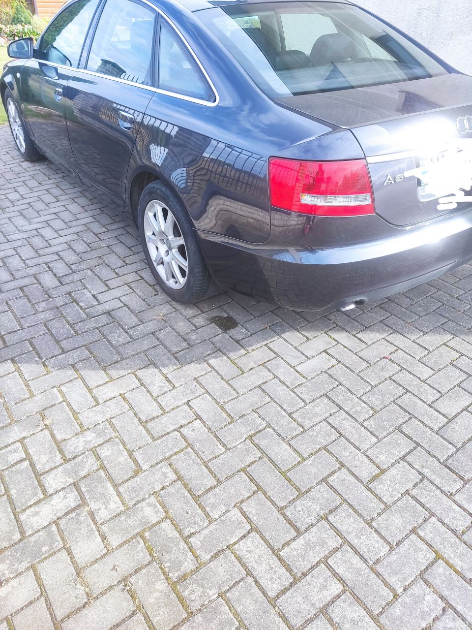 Audi A6 | 4