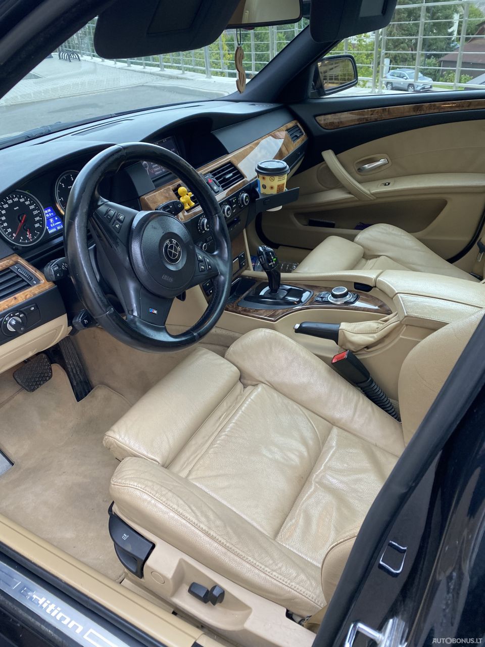 BMW 525 | 9