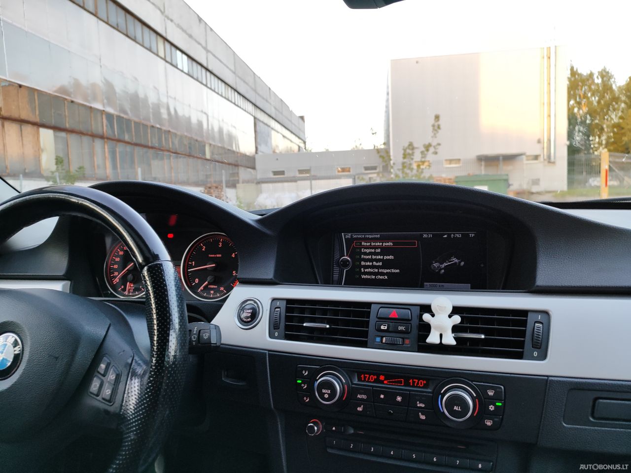 BMW 325 | 19