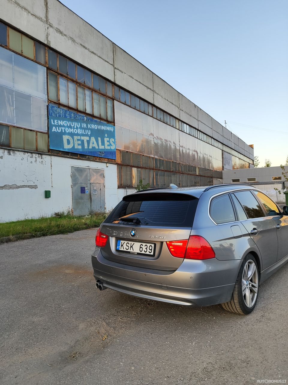 BMW 325 | 4