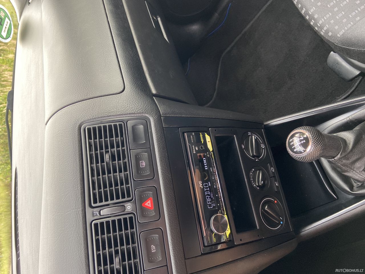 Volkswagen Golf | 10