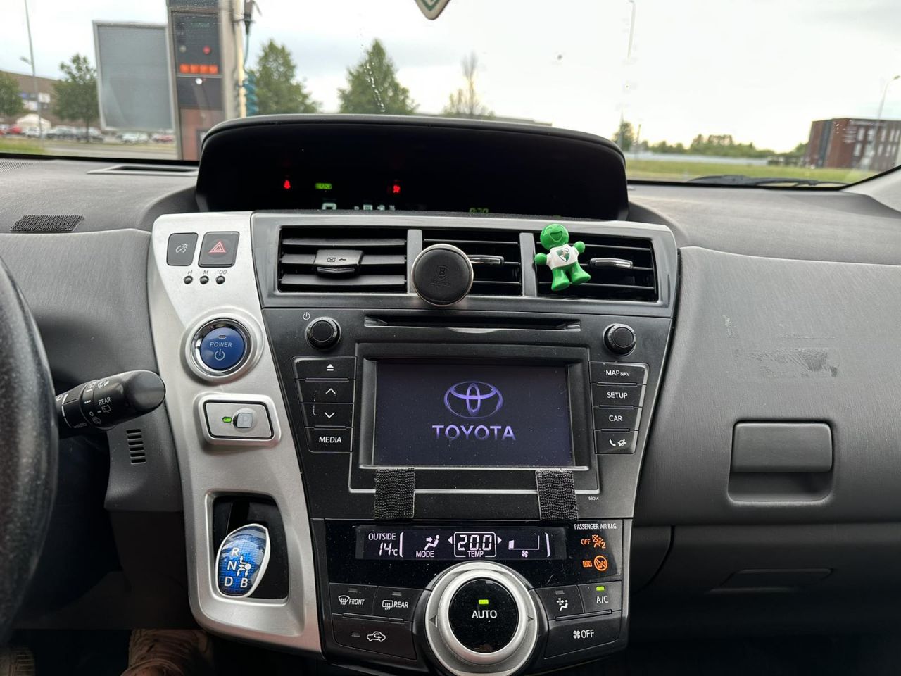 Toyota Prius | 5