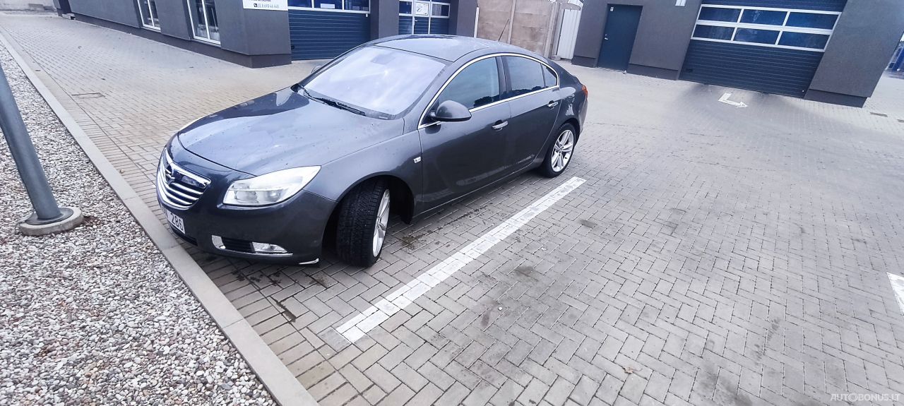 Opel Insignia | 1