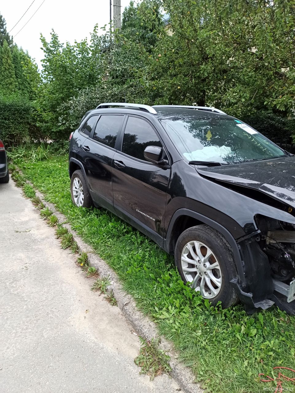 Jeep Cherokee | 1