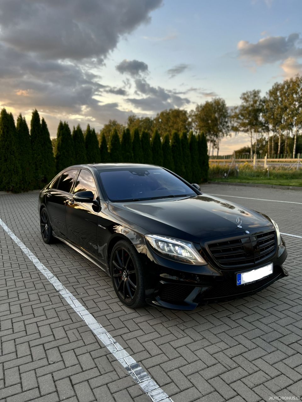 Mercedes-Benz S63 AMG | 1