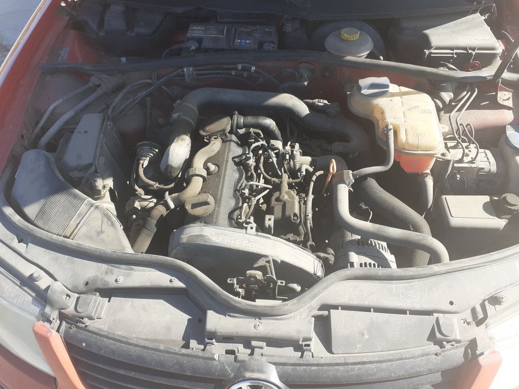 Volkswagen, Saloon | 2