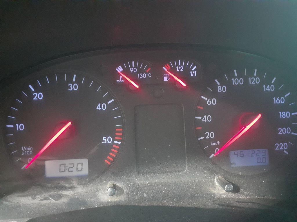 Volkswagen, Saloon | 1