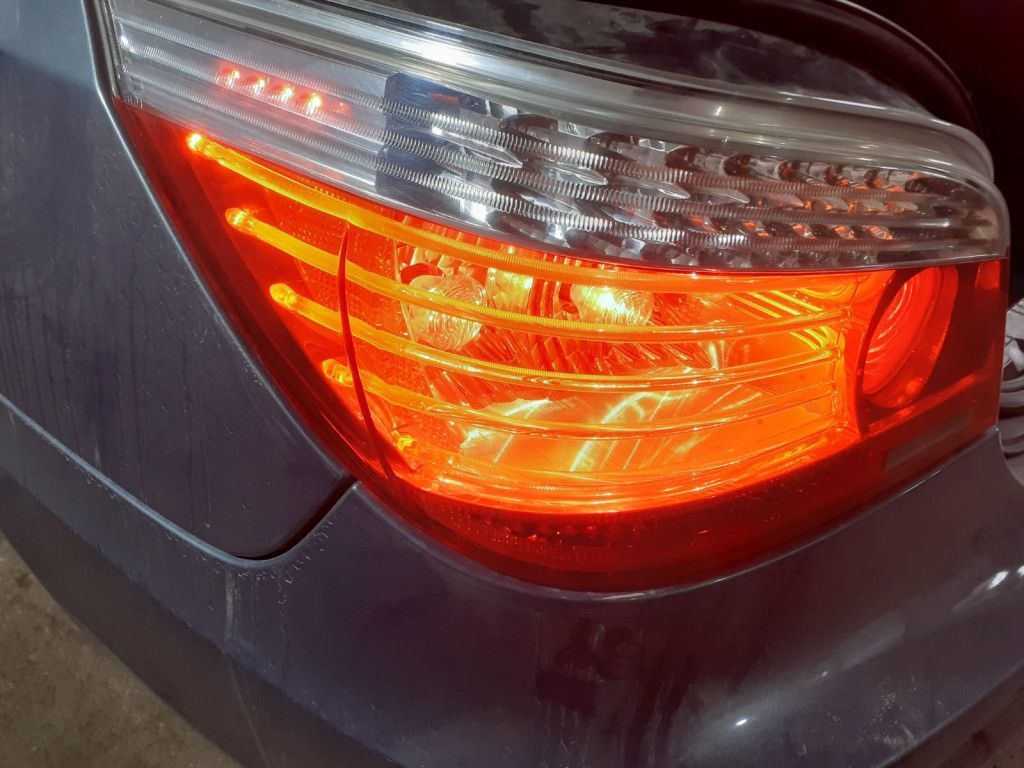 BMW, Седан | 8