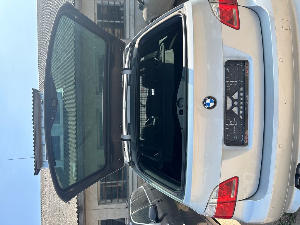 BMW, Universal | 7