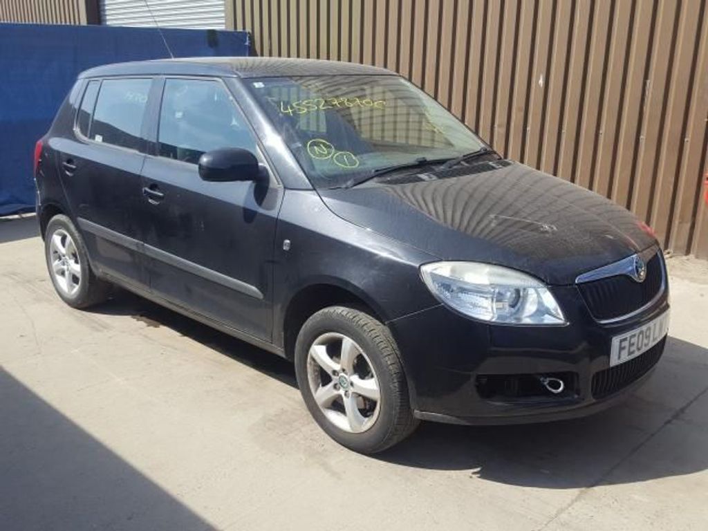 Skoda, Hatchback | 6