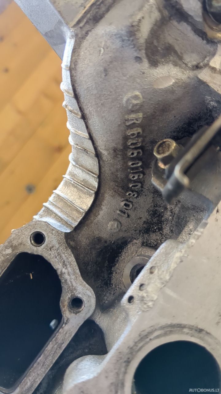 Mercedes-Benz E300 | 2