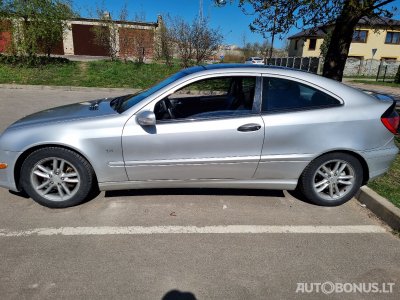 Mercedes-Benz C180 | 1