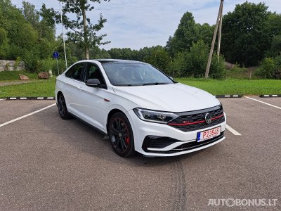 Volkswagen Jetta | 2